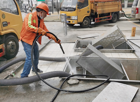 九合垸原种场隔油池清理